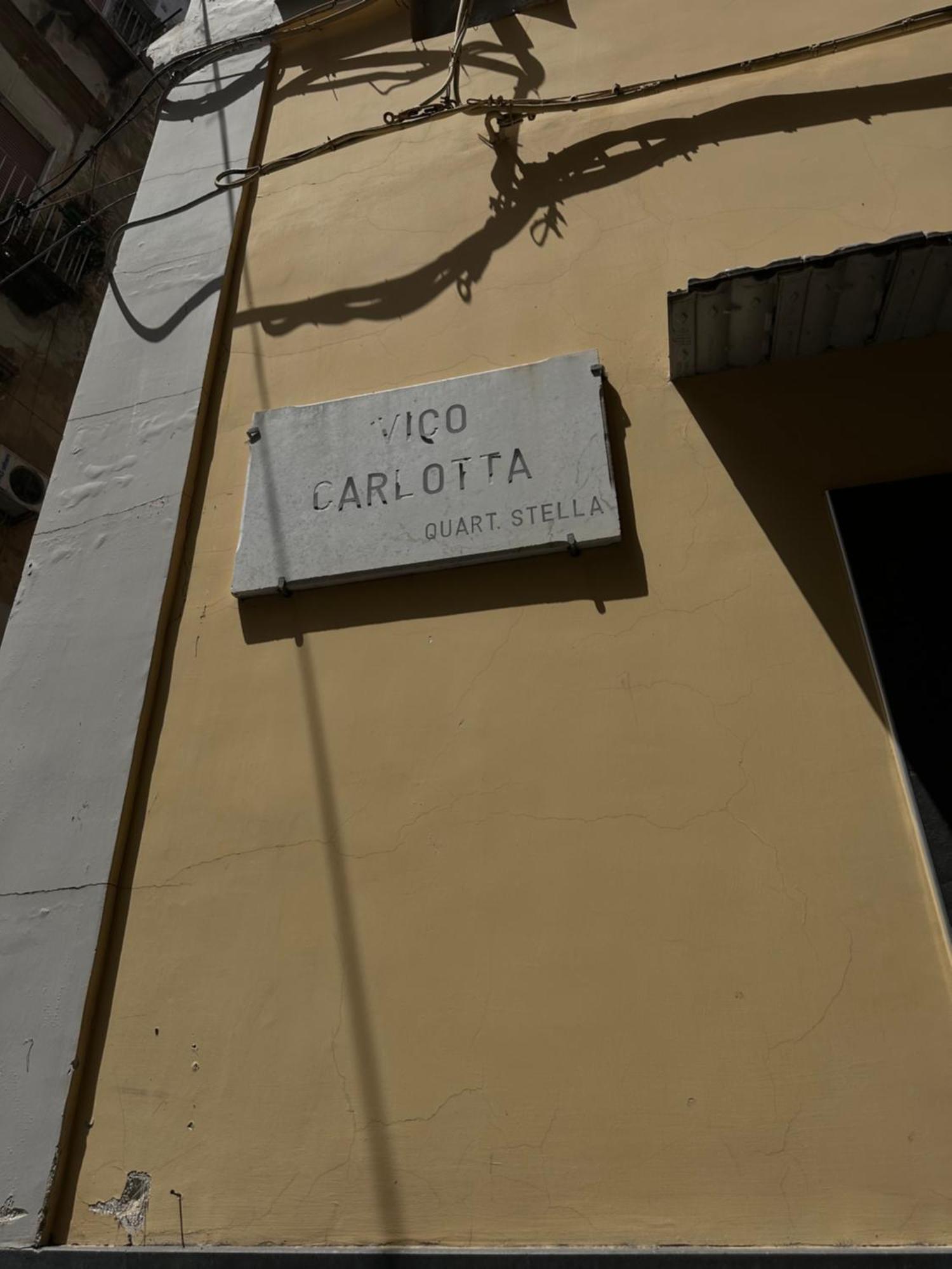 Carlotta'S Home 18 เนเปิลส์ ภายนอก รูปภาพ